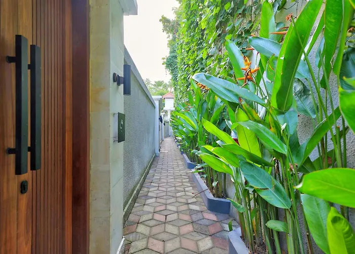Alojamento de Acomodação e Pequeno-almoço The Radiance Seminyak 4*
